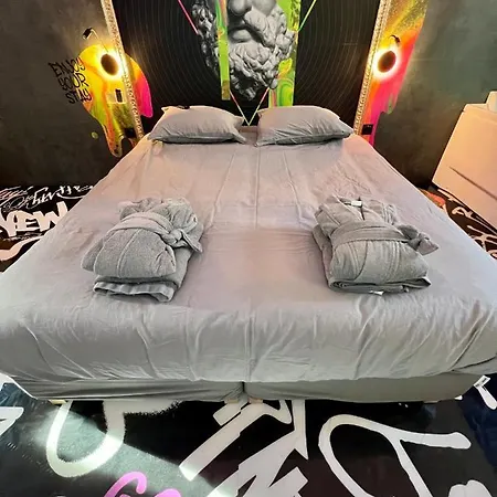 Apartamento Capsule Art Déco - Jacuzzi - Netflix - Cinéma - Arcade De Jeux&nintendo Switch - 2 - Filet Suspendu Valenciennes
